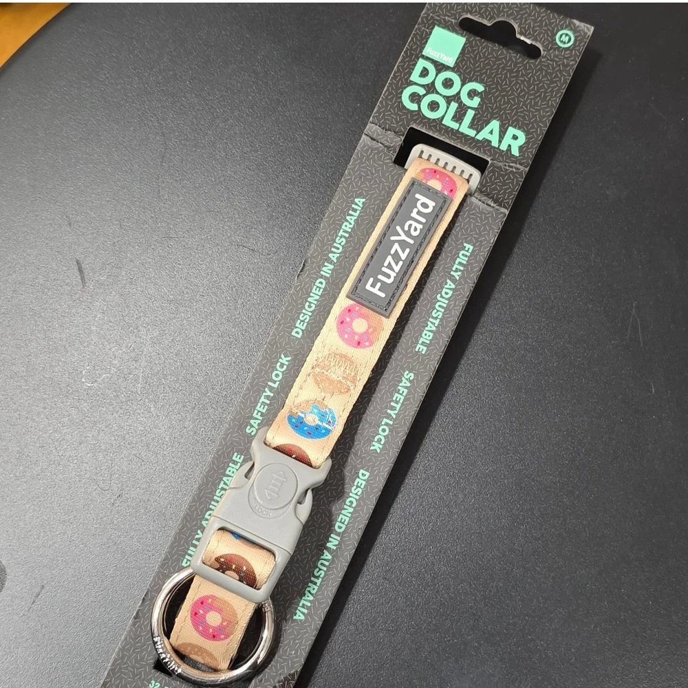 FuzzYard Donut Print Dog Collar Medium Tan Pink Blue Adjustable Safety Lock New